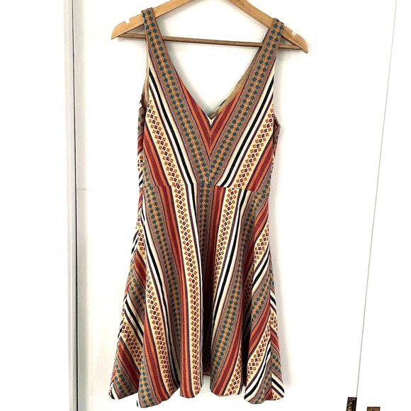 Eva Franco Anthropologie V-Neck Boho Embroidered Striped Mini Dress Sz 4 Indie - Picture 3 of 14